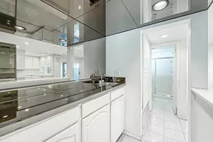 10435 Larwin Ave, Chatsworth, CA 91311 - Photo 15