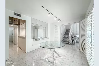 10435 Larwin Avenue, Chatsworth, CA 91311 - Photo 11