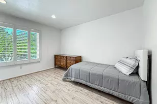 10435 Larwin Ave, Chatsworth, CA 91311 - Photo 29