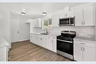 2233 Caldwell Avenue, Simi Valley, CA 93065 - Photo 11