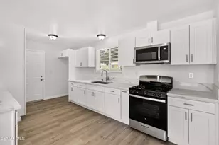 2233 Caldwell Ave, Simi Valley, CA 93065 - Photo 11
