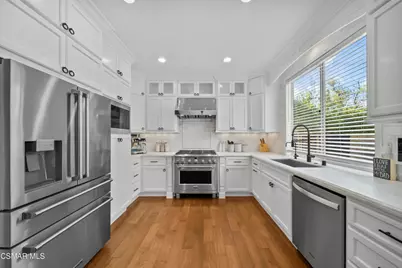 2591 Renata Court, Thousand Oaks, CA 91362 - Photo 7