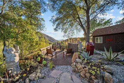 2025 McKain Street, Calabasas, CA 91302 - Photo 21