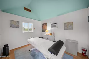 2025 McKain St, Calabasas, CA 91302 - Photo 47