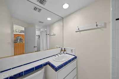 2025 McKain Street, Calabasas, CA 91302 - Photo 19