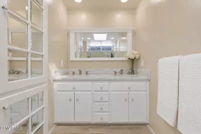3948 Royal Glen Court, Westlake Village, CA 91361 - Photo 23
