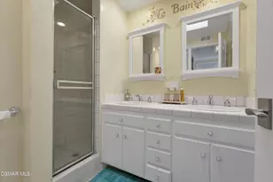 3948 Royal Glen Ct, Westlake Village, CA 91361 - Photo 31