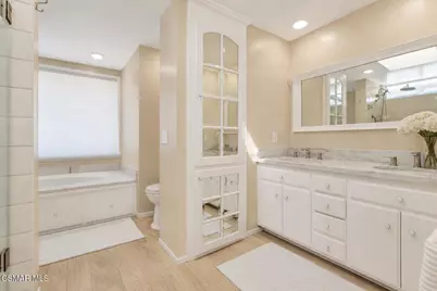 3948 Royal Glen Court, Westlake Village, CA 91361 - Photo 21