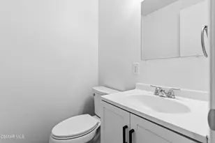 1447 Alexander St, Simi Valley, CA 93065 - Photo 19