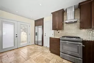 4176 Minnecota Dr, Thousand Oaks, CA 91360 - Photo 9