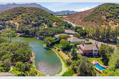 210 Lake Sherwood Drive, Westlake Village, CA 91361 - Photo 9