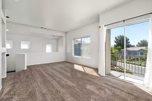 26963 Hillsborough Pkwy, Valencia, CA 91354 - Photo 5