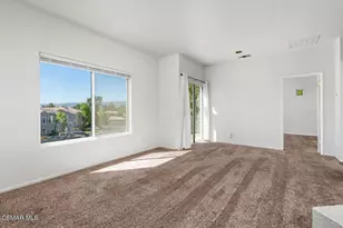 26963 Hillsborough Pkwy, Valencia, CA 91354 - Photo 5