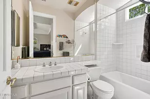 4006 Hunt Club Ct, Agoura Hills, CA 91301 - Photo 39