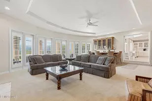 4006 Hunt Club Ct, Agoura Hills, CA 91301 - Photo 17