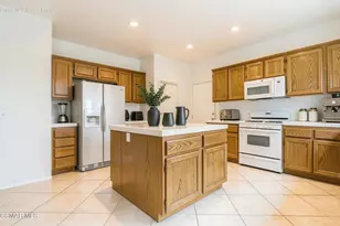 12920 Bordeaux Ct, Rancho Cucamonga, CA 91739 - Photo 13