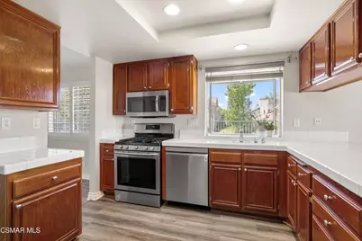 191 Misty Lake Court, Simi Valley, CA 93065 - Photo 9