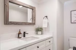 1312 Dubonnet Ct, Oak Park, CA 91377 - Photo 25