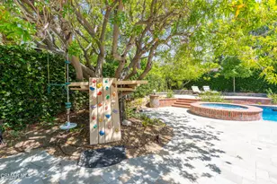 1312 Dubonnet Ct, Oak Park, CA 91377 - Photo 37
