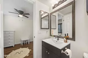 27654 Ironstone Dr, Canyon Country, CA 91387 - Photo 15