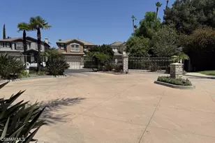 225 Galway Ln, Simi Valley, CA 93065 - Photo 31