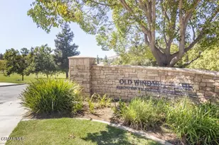 185 Laurel Wood Ct, Simi Valley, CA 93065 - Photo 37