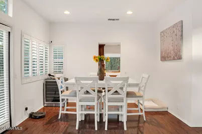 588 Monteleone Avenue, Oak Park, CA 91377 - Photo 7