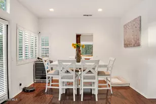 588 Monteleone Ave, Oak Park, CA 91377 - Photo 7