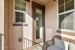 425 Stratus Ln, Simi Valley, CA 93065 - Photo 9