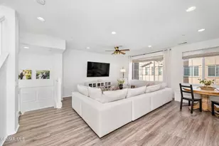 425 Stratus Ln, Simi Valley, CA 93065 - Photo 3