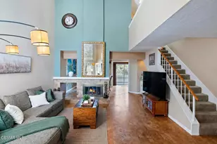 1425 Calle Lozano, Camarillo, CA 93012 - Photo 3