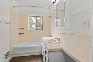 2320 Superior Ave, Venice, CA 90291 - Photo 23