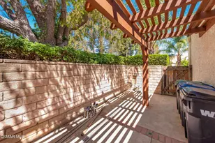 2259 Oakdale Cir, Simi Valley, CA 93063 - Photo 45