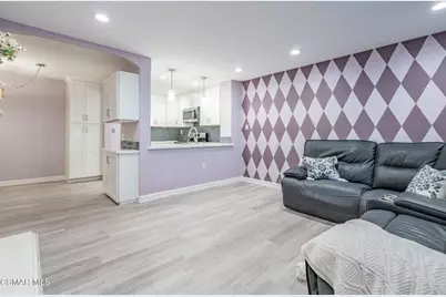 1043 Waltham Road #E, Simi Valley, CA 93065 - Photo 13