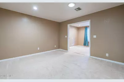 1043 Waltham Road #E, Simi Valley, CA 93065 - Photo 33