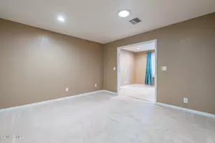 1043 Waltham Rd, Simi Valley, CA 93065 - Photo 33