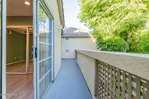 1043 Waltham Rd, Simi Valley, CA 93065 - Photo 45