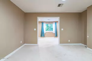 1043 Waltham Rd, Simi Valley, CA 93065 - Photo 29