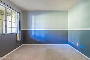 1043 Waltham Rd, Simi Valley, CA 93065 - Photo 21