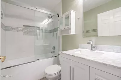 1043 Waltham Road #E, Simi Valley, CA 93065 - Photo 15