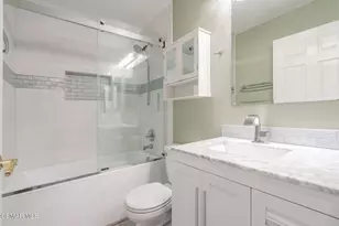 1043 Waltham Rd, Simi Valley, CA 93065 - Photo 15