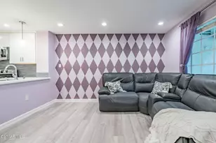 1043 Waltham Rd, Simi Valley, CA 93065 - Photo 53
