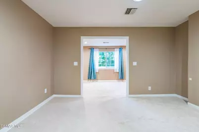1043 Waltham Road #E, Simi Valley, CA 93065 - Photo 31