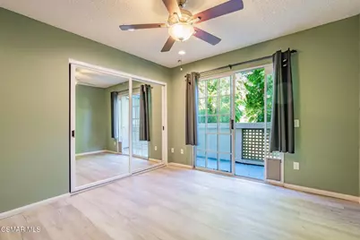 1043 Waltham Road #E, Simi Valley, CA 93065 - Photo 19