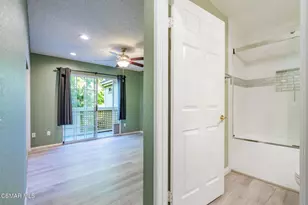 1043 Waltham Rd, Simi Valley, CA 93065 - Photo 39