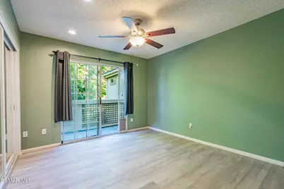1043 Waltham Road #E, Simi Valley, CA 93065 - Photo 21