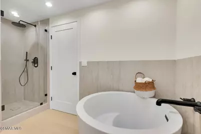 4405 Brookford Avenue, Woodland Hills, CA 91364 - Photo 31