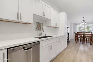 29105 E Thousand Oaks Blvd, Agoura Hills, CA 91301 - Photo 11