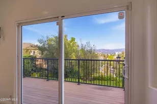 5076 Escobedo Dr, Woodland Hills, CA 91364 - Photo 17