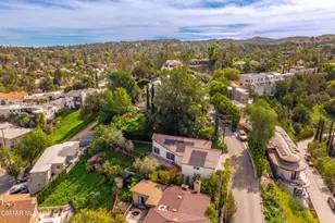 5076 Escobedo Dr, Woodland Hills, CA 91364 - Photo 59